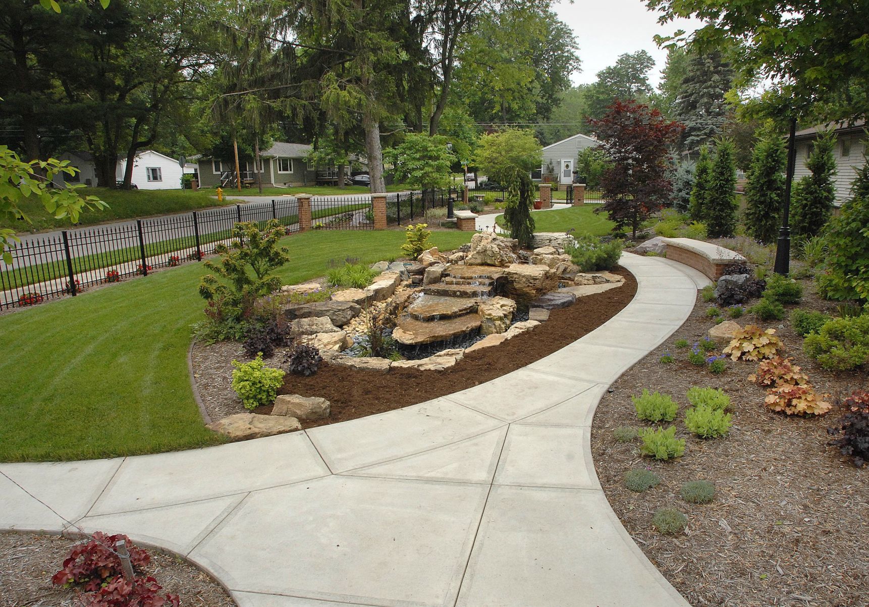 061819-blm-loc-2garden